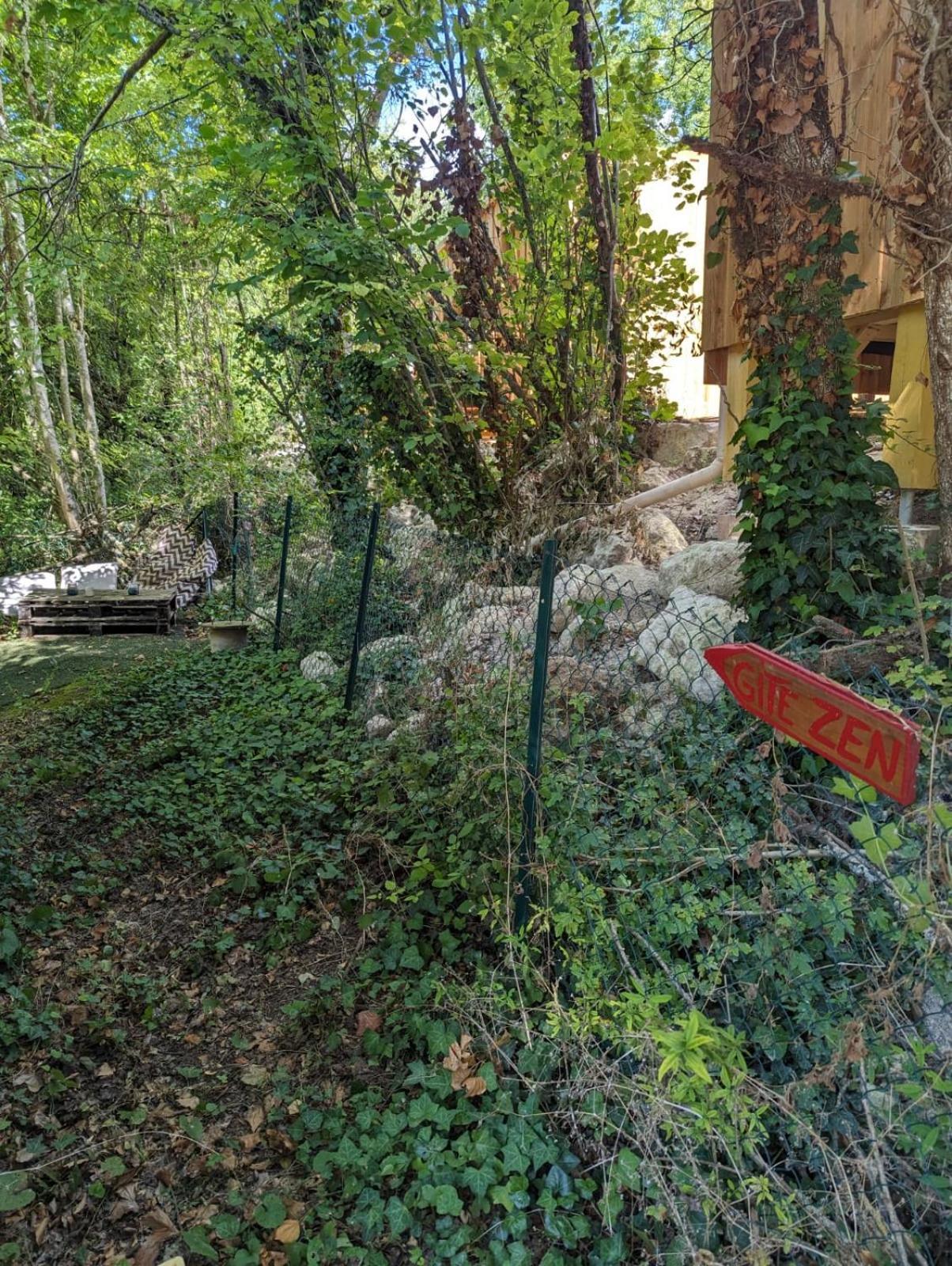 Blesignac Gite Zen Dans Les Bois מראה חיצוני תמונה
