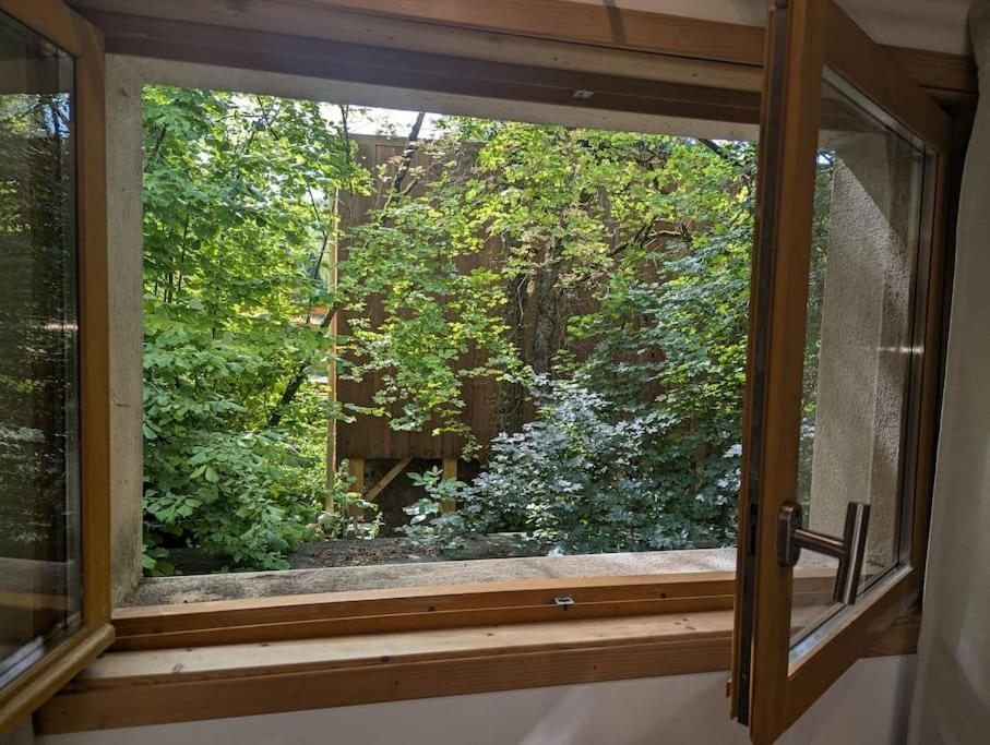 Blesignac Gite Zen Dans Les Bois מראה חיצוני תמונה